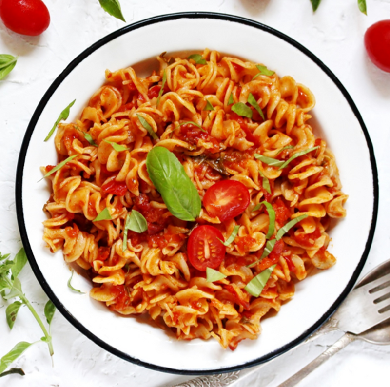 Noodles & Pasta Combo Pack of 2 - Chilli Chicken Noodles, Creamy Tomato Pasta